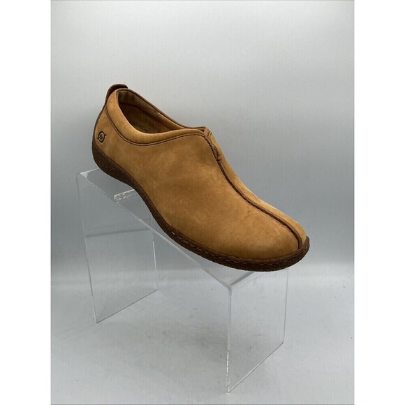 BORN Loafers 8 Camel Nubuck Crepe Sole  Casual Comfort Split Toe Slip on Travel - Picture 1 of 13